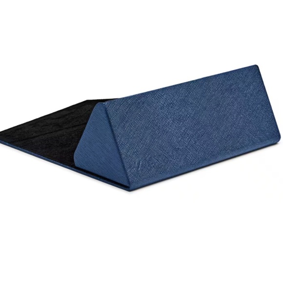 Navy Tri-Fold Zenni Eyeglass Case, vegan leather, folds flat for storage - Picture 5 of 8